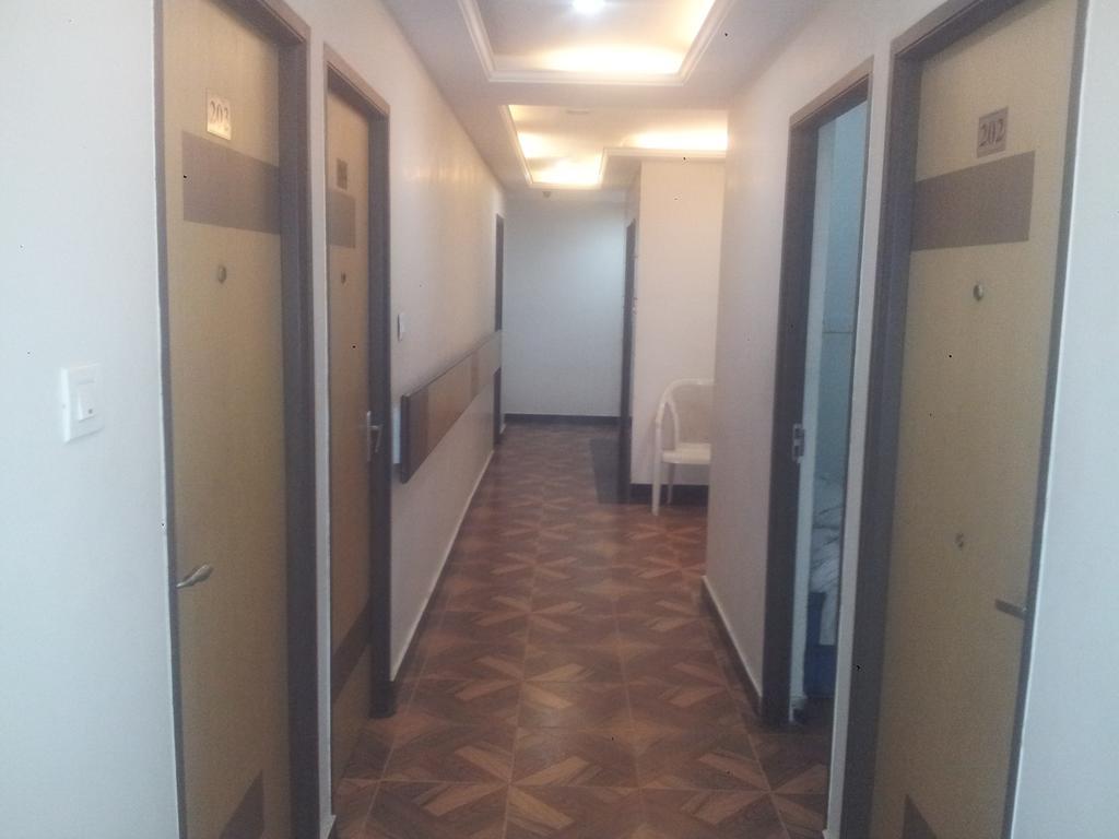 Hotel S R M Central Park Chennai Exterior photo